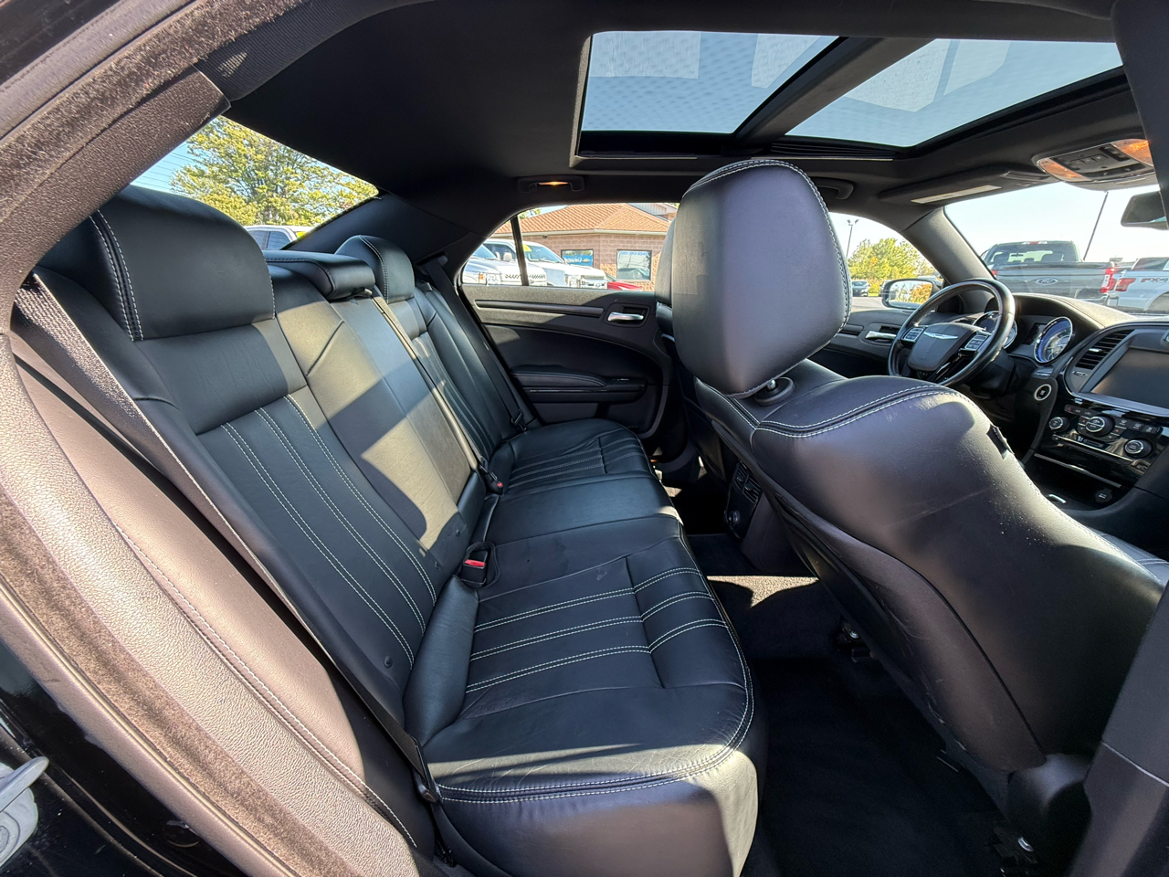 Chrysler 300 S V6 AWD 2014
