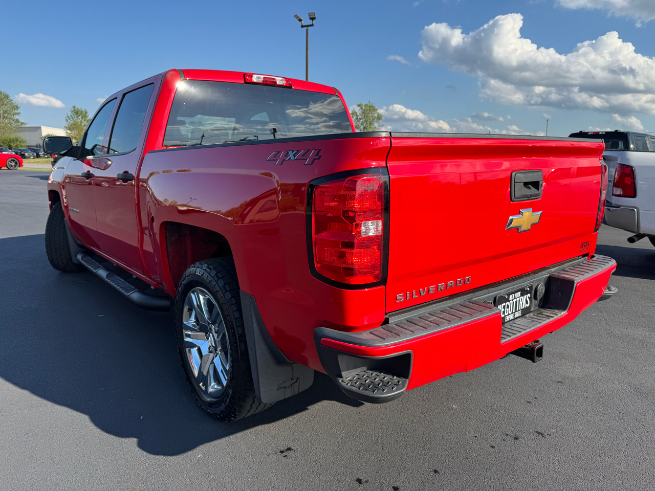 Chevrolet Silverado 1500 Custom Crew Cab 4WD 2018