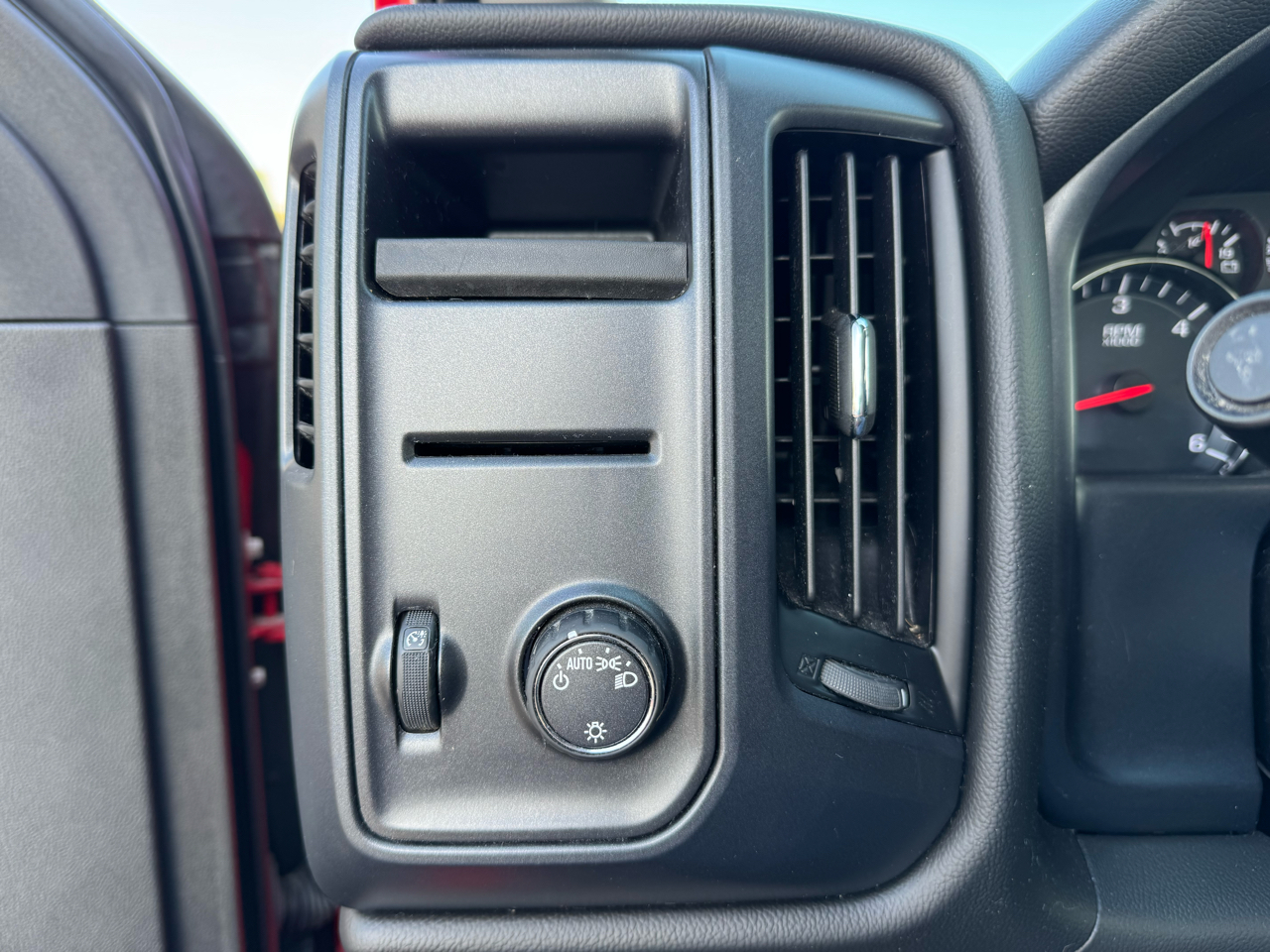 Chevrolet Silverado 1500 Custom Crew Cab 4WD 2018
