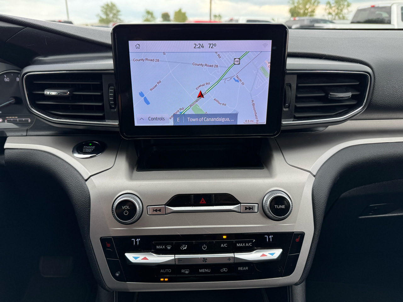 Ford Explorer XLT AWD 2021