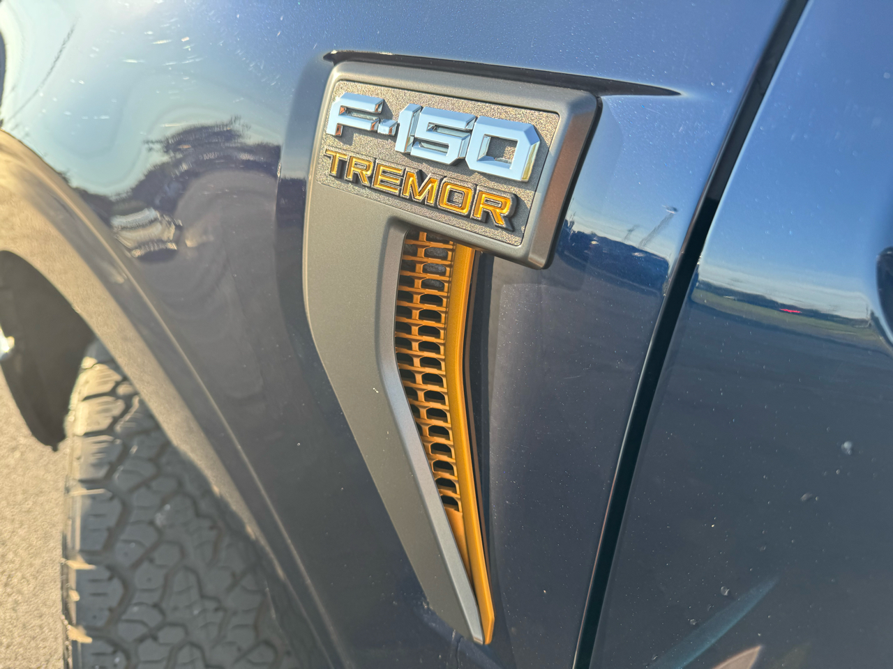 Ford F-150 Tremor SuperCrew 4WD 2023