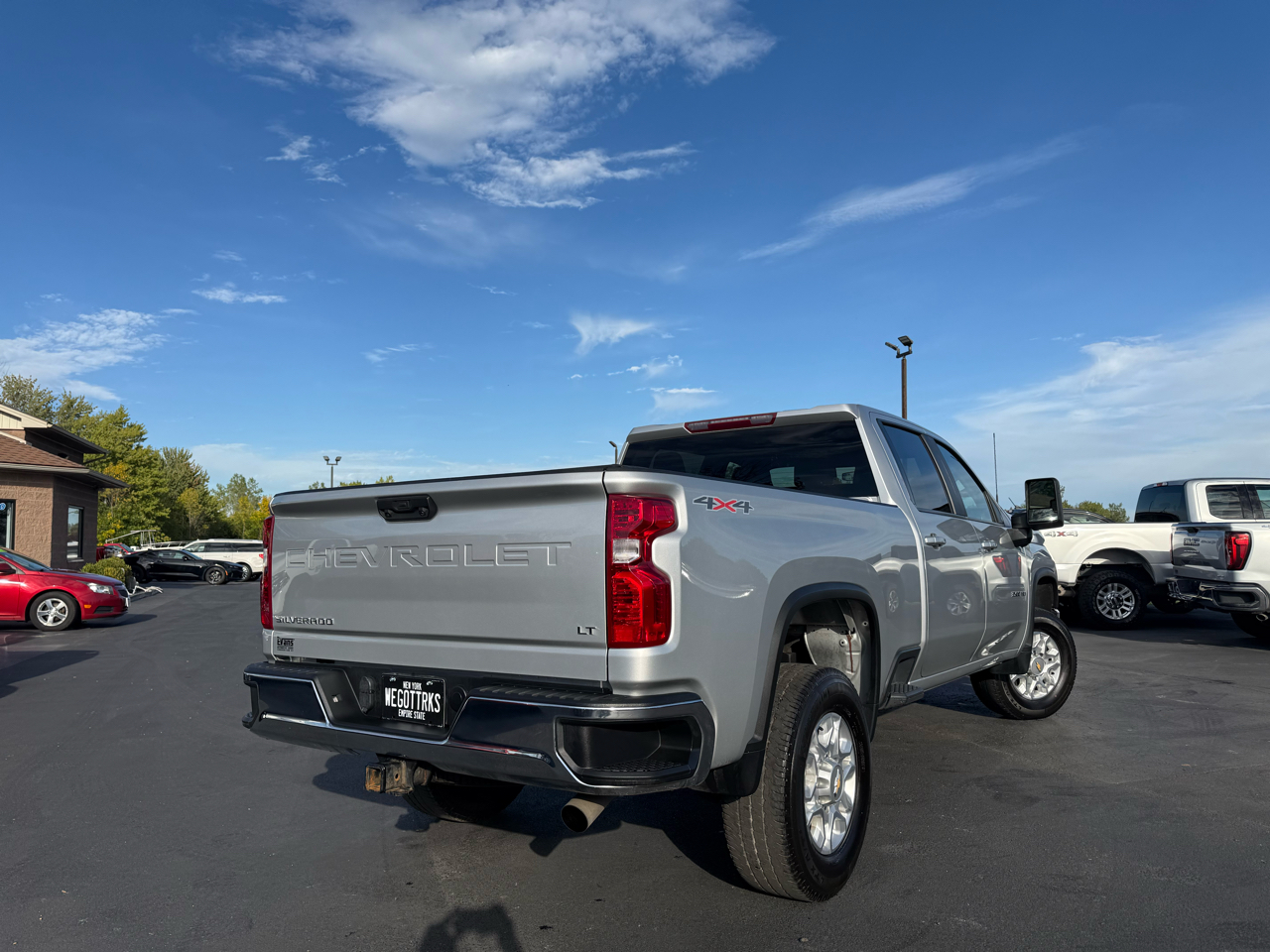 Chevrolet Silverado 3500HD LT Crew Cab 4WD 2022