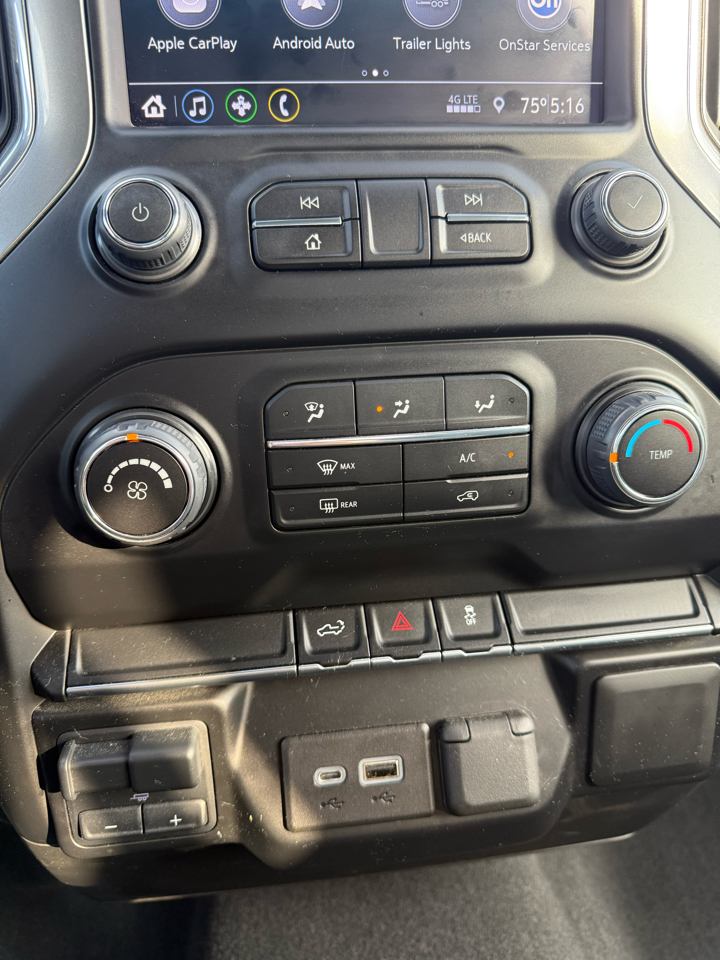 Chevrolet Silverado 3500HD LT Crew Cab 4WD 2022