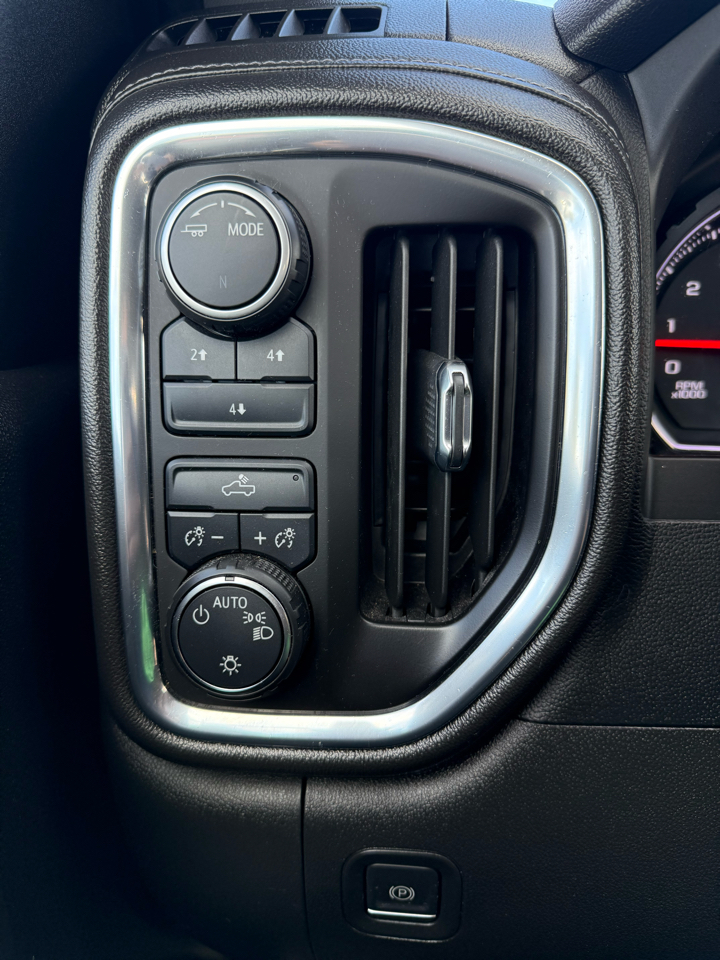 Chevrolet Silverado 3500HD LT Crew Cab 4WD 2022