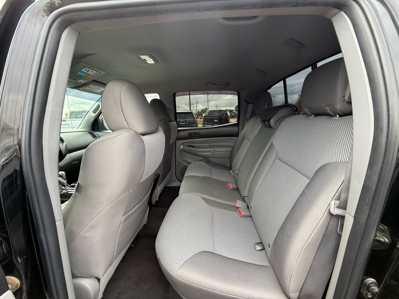 2015 Toyota Tacoma Double Cab Long Bed V6 4x4 photo 22