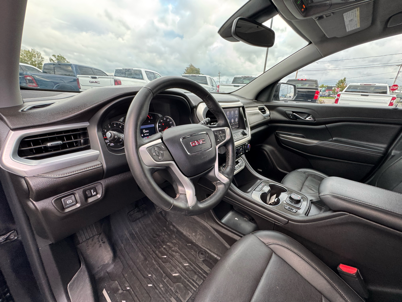 2023 Gmc Acadia SLT photo 17