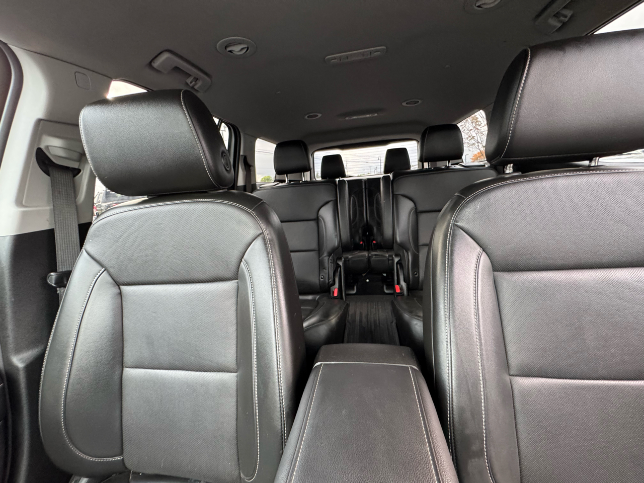2023 Gmc Acadia SLT photo 19