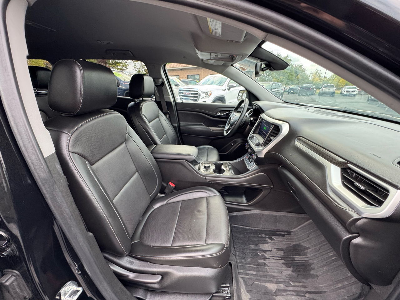 2023 Gmc Acadia SLT photo 28