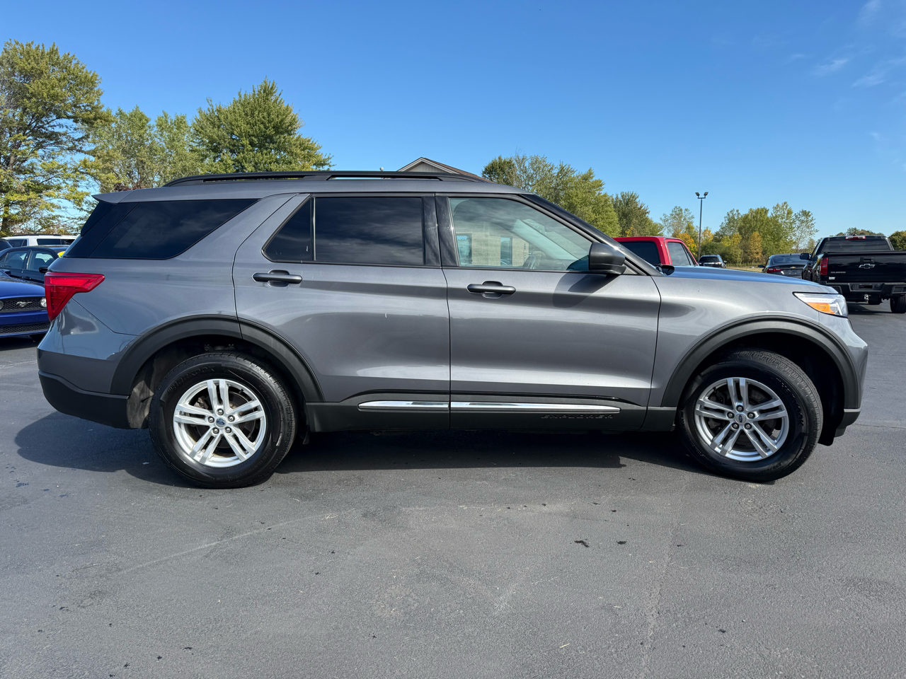 2022 Ford Explorer XLT photo 4