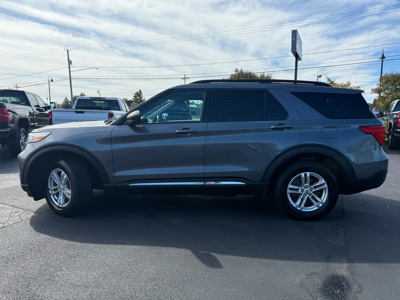 2022 Ford Explorer XLT photo 8