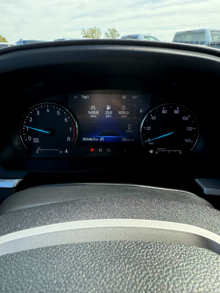 2022 Ford Explorer XLT photo 10