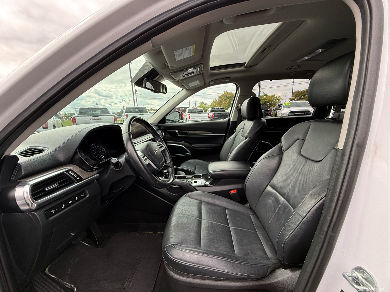 2022 Kia Telluride EX photo 18
