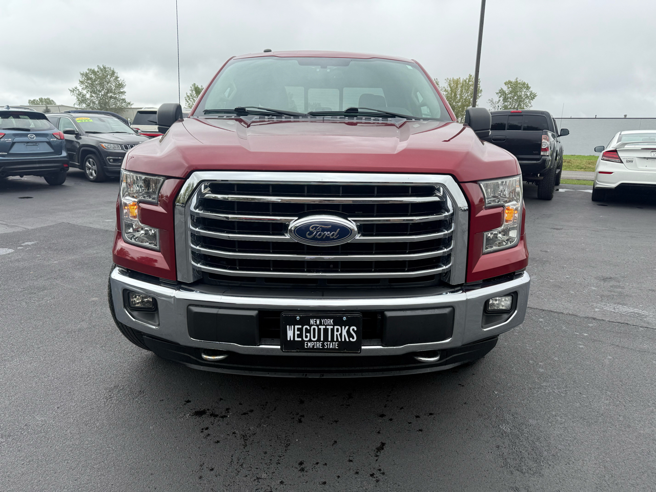 2016 Ford F-150 XLT photo 2