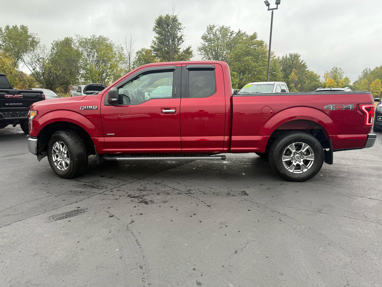 2016 Ford F-150 XLT photo 8