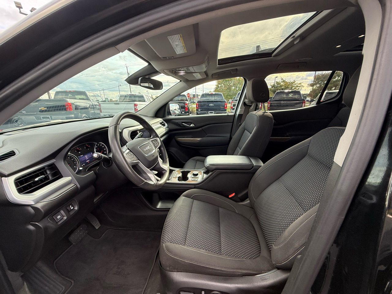 2021 Gmc Acadia SLE photo 17