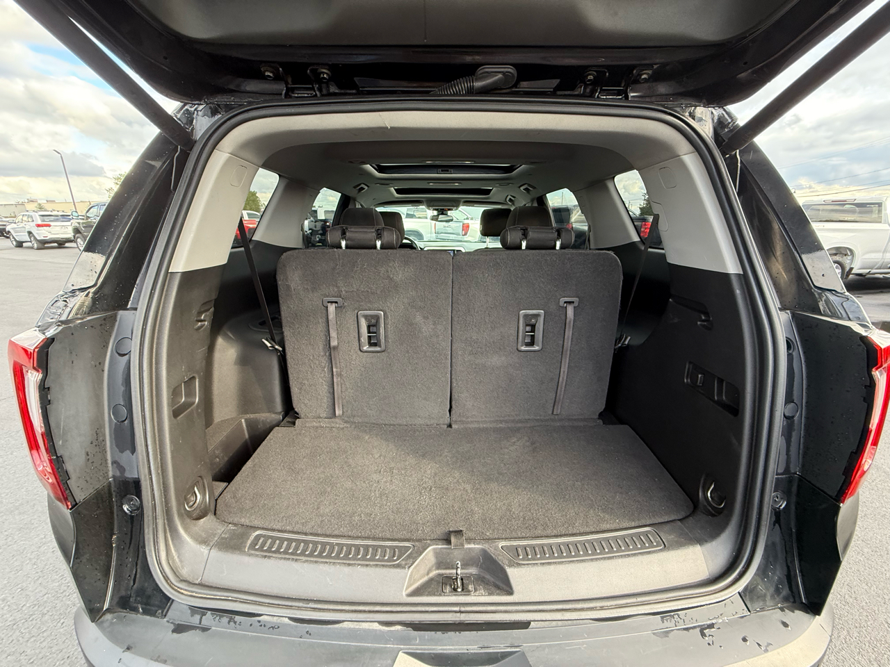 2021 Gmc Acadia SLE photo 22