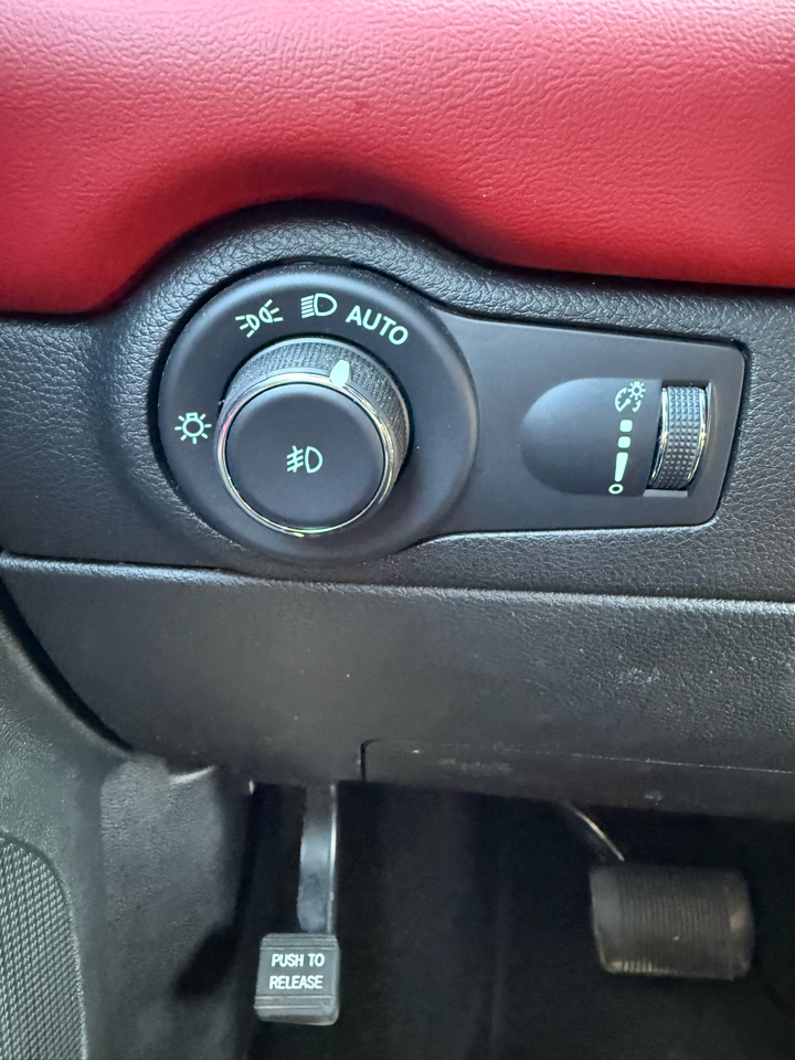 2021 Dodge Durango R/T photo 16