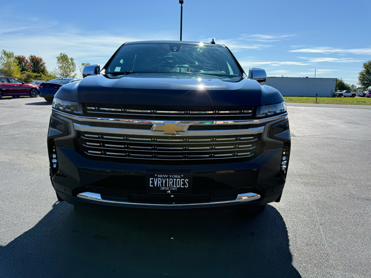 2021 Chevrolet Tahoe Premier photo 2