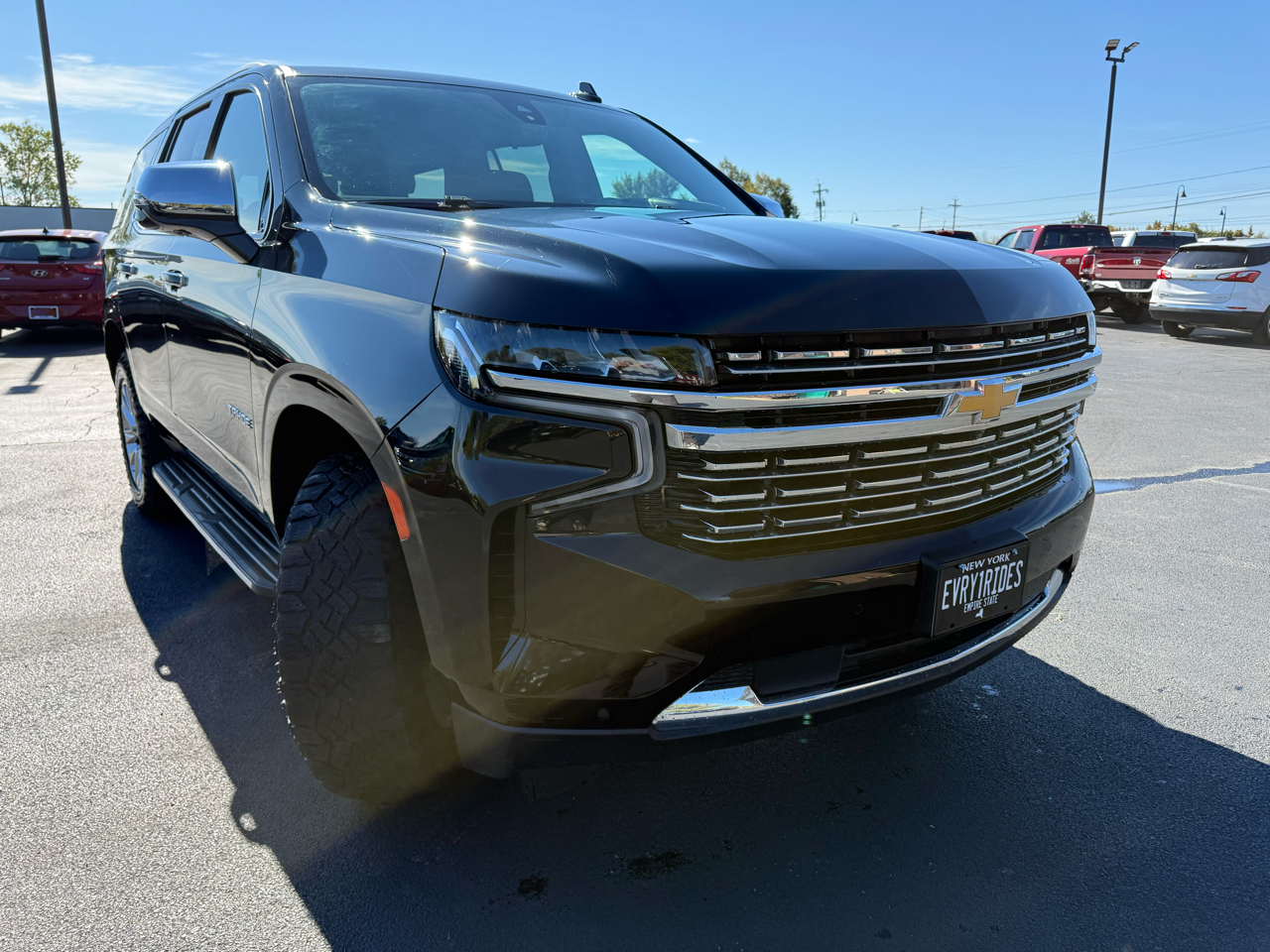 2021 Chevrolet Tahoe Premier photo 3