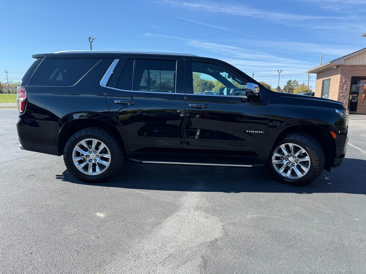 2021 Chevrolet Tahoe Premier photo 4
