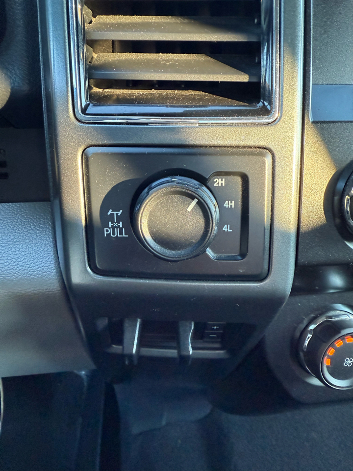 2022 Ford F-250 XLT FX4 photo 14