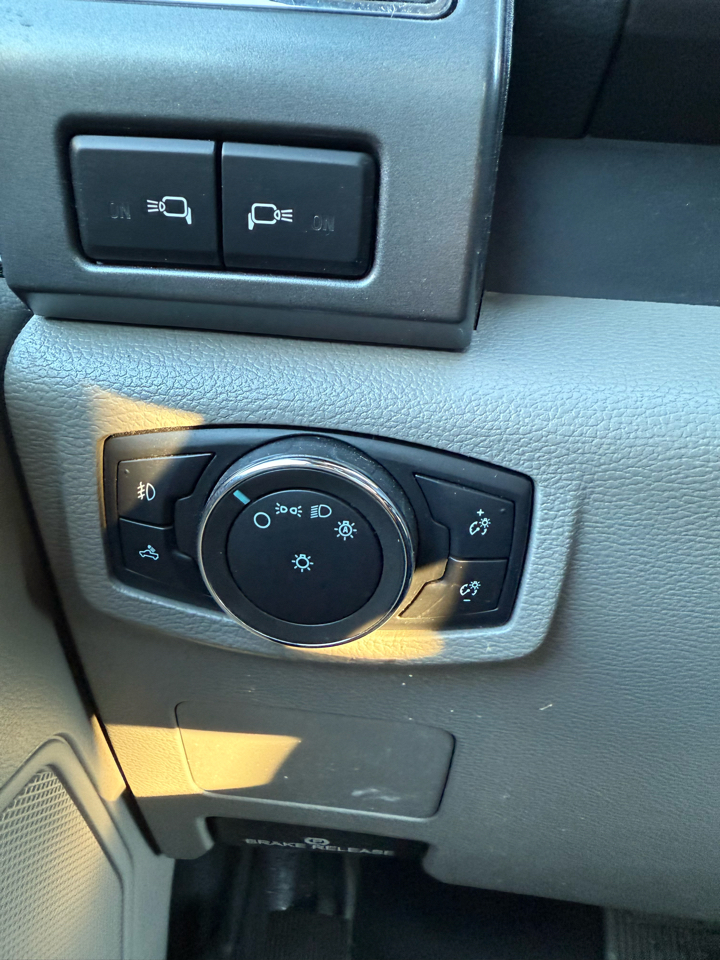 2022 Ford F-250 XLT FX4 photo 15
