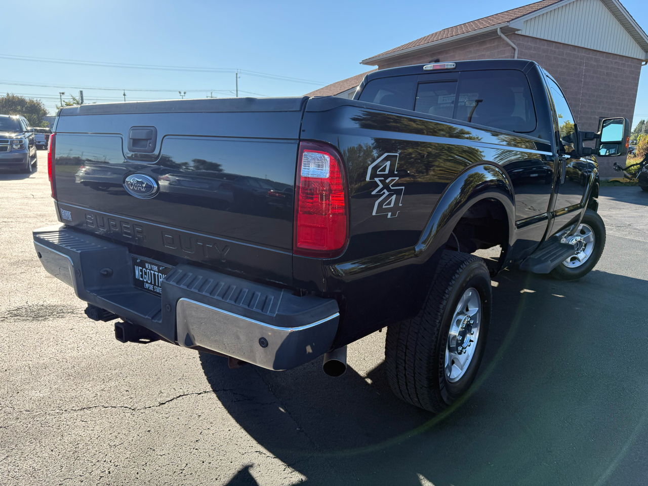 2016 Ford F-350 XLT photo 4