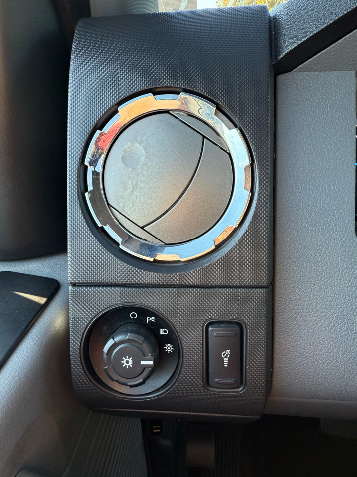 2016 Ford F-350 XLT photo 10