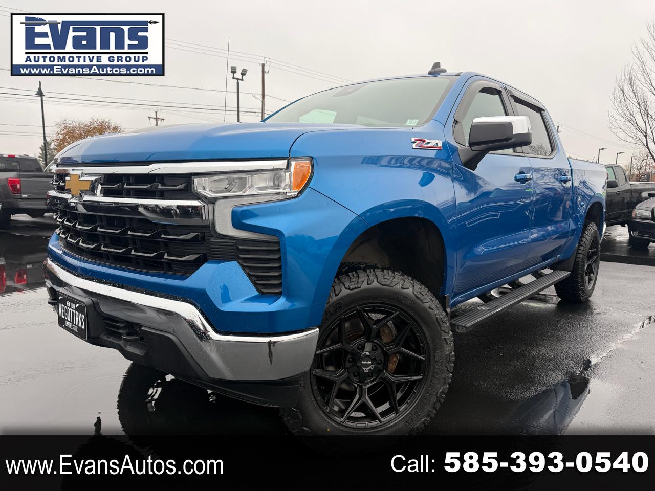 2022 Chevrolet Silverado 1500 LT Crew Cab 4WD