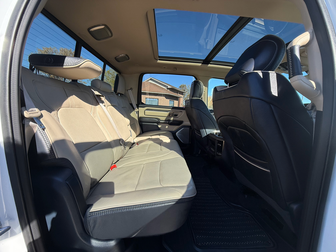 RAM 1500 Limited Crew Cab SWB 4WD 2020