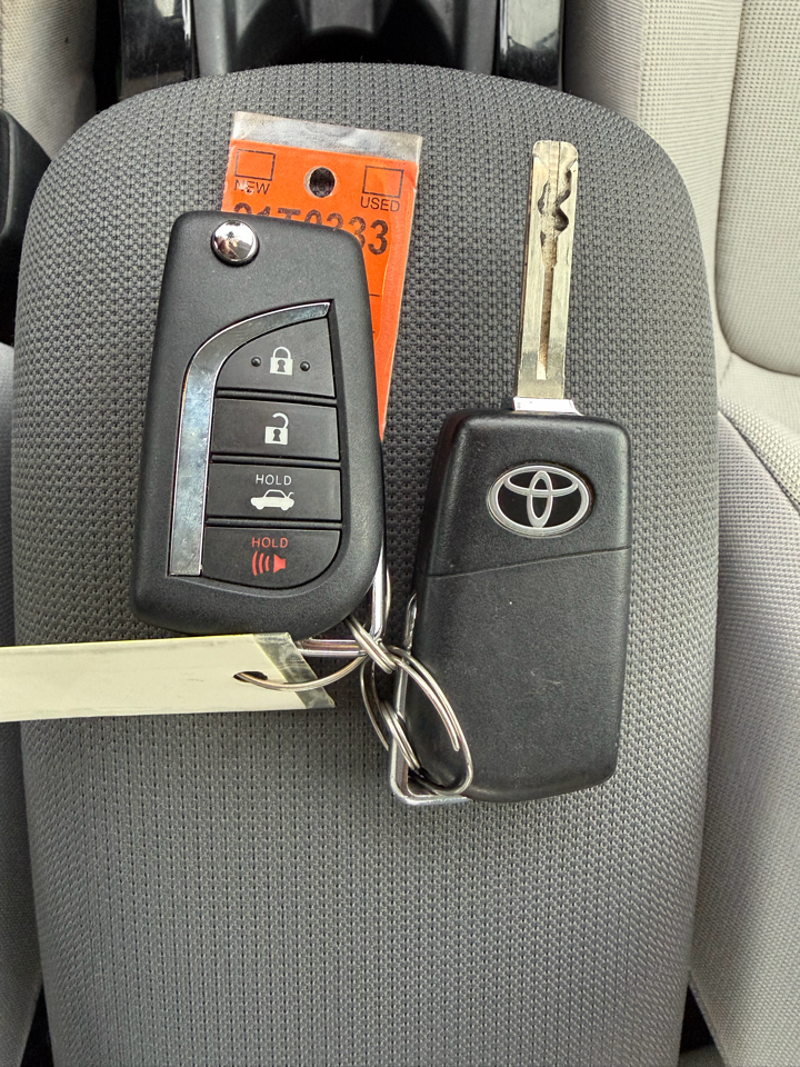 Toyota Corolla LE 2021