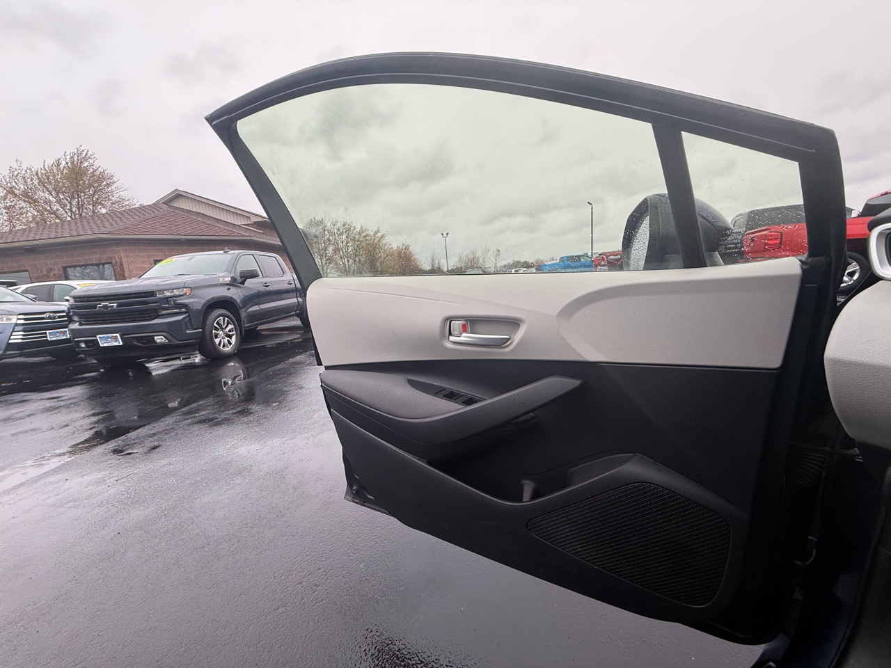 Toyota Corolla LE 2021