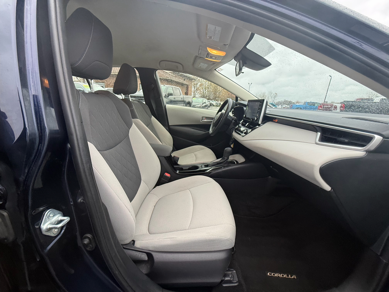 Toyota Corolla LE 2021