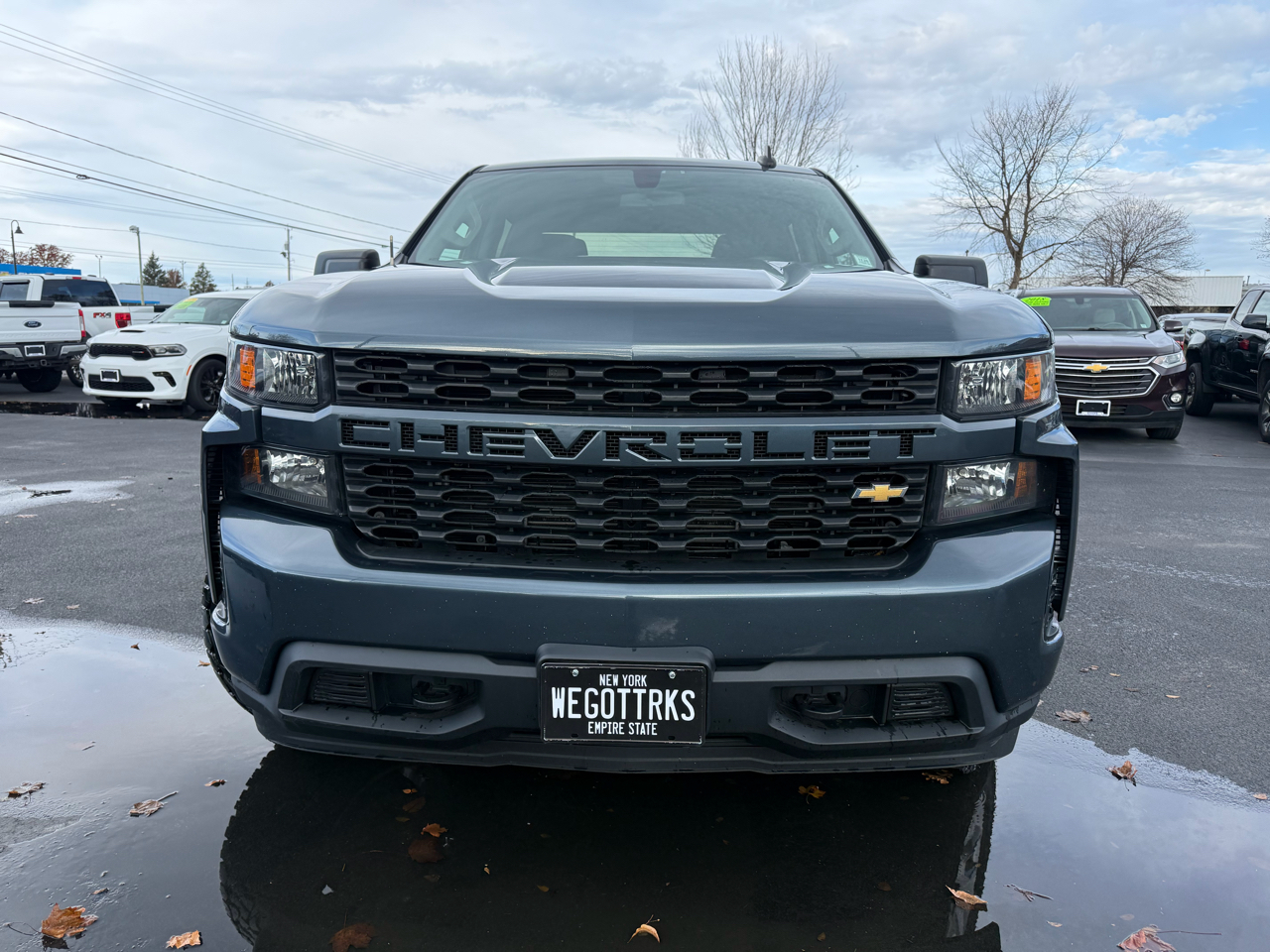 2020 Chevrolet Silverado 1500 Custom photo 3