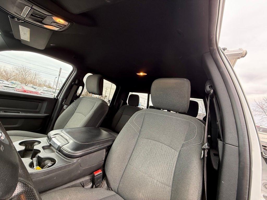 RAM 2500 Tradesman Crew Cab SWB 4WD 2021