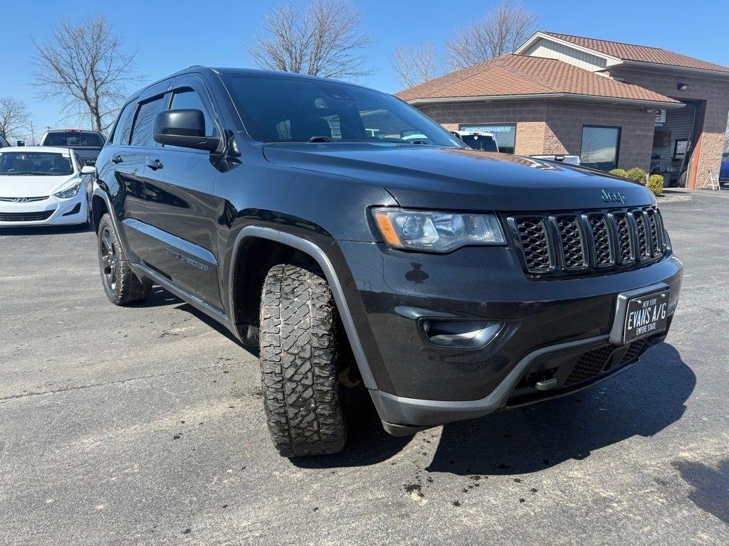 Jeep Grand Cherokee Laredo 4WD 2020