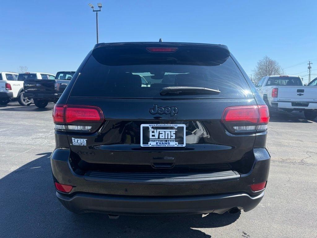 Jeep Grand Cherokee Laredo 4WD 2020