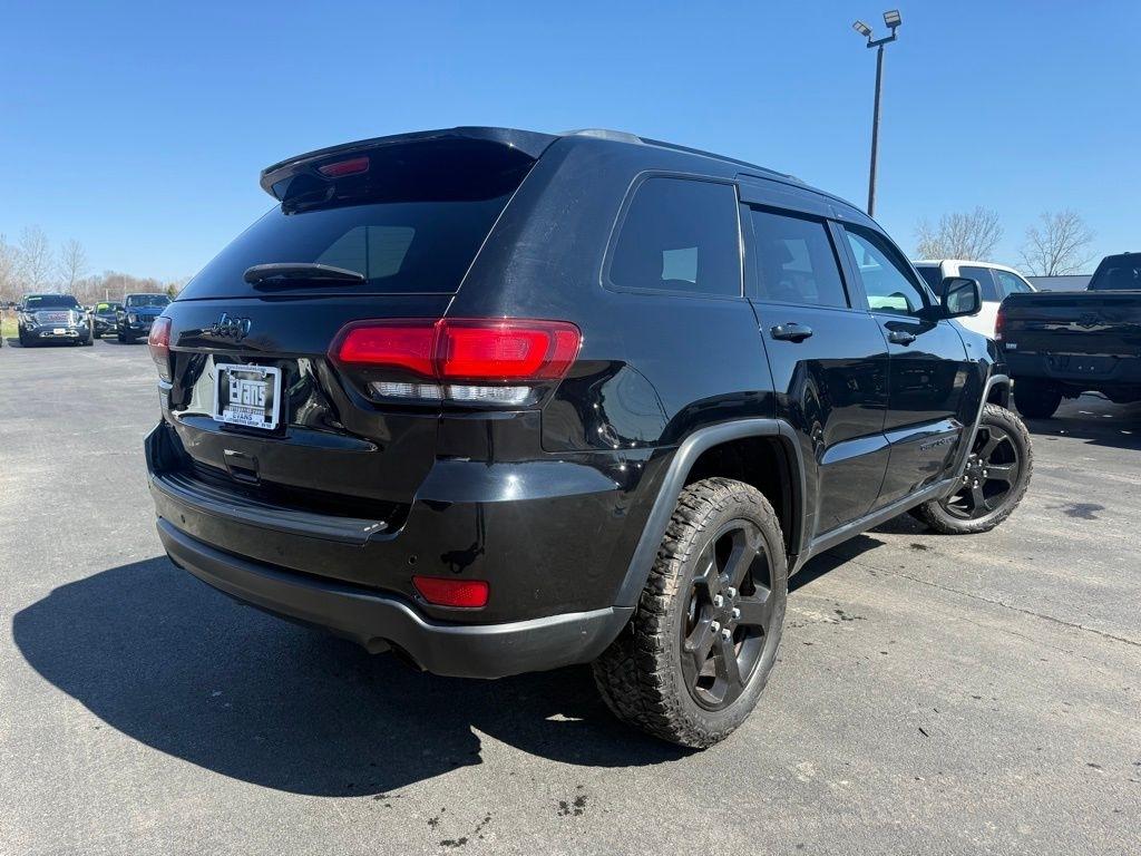 Jeep Grand Cherokee Laredo 4WD 2020