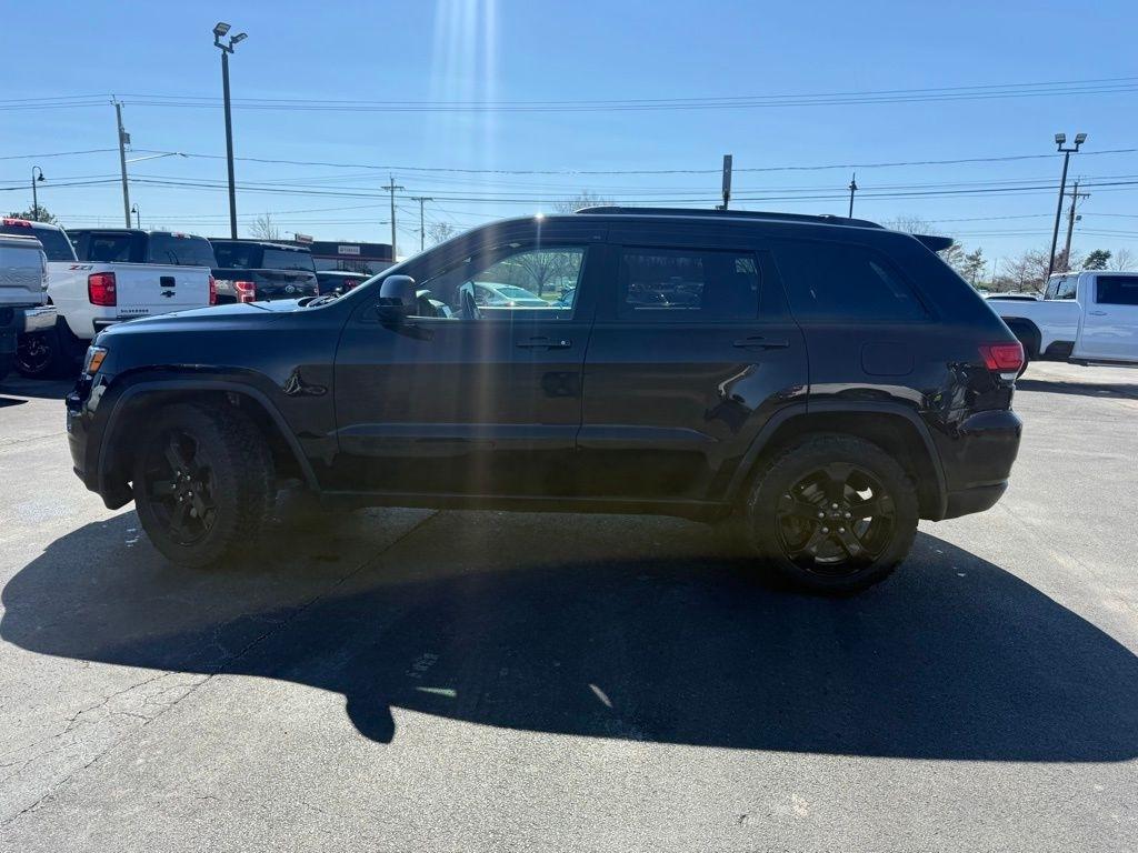 Jeep Grand Cherokee Laredo 4WD 2020