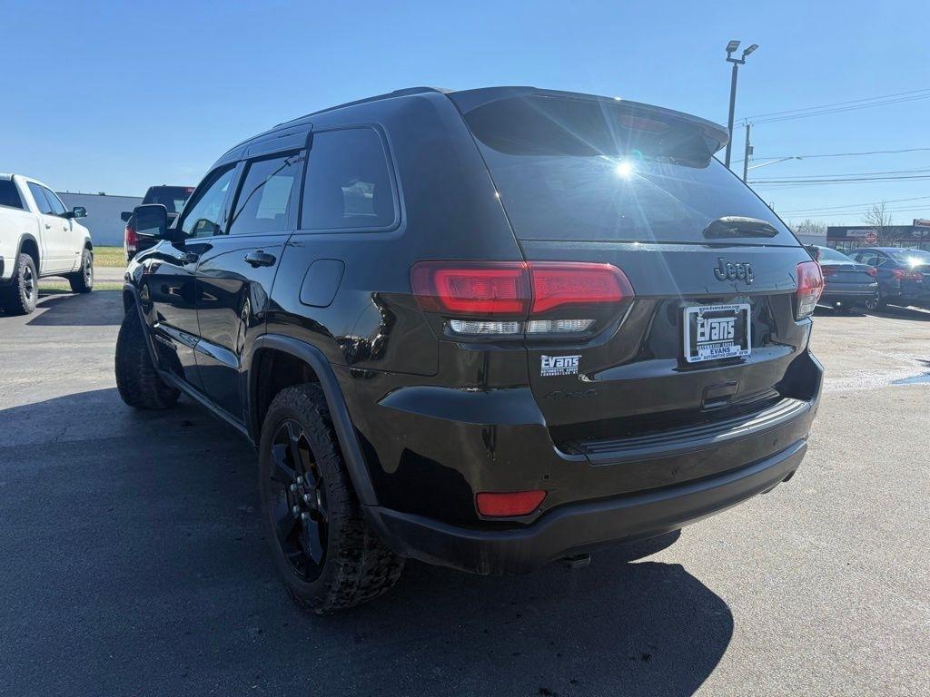 Jeep Grand Cherokee Laredo 4WD 2020