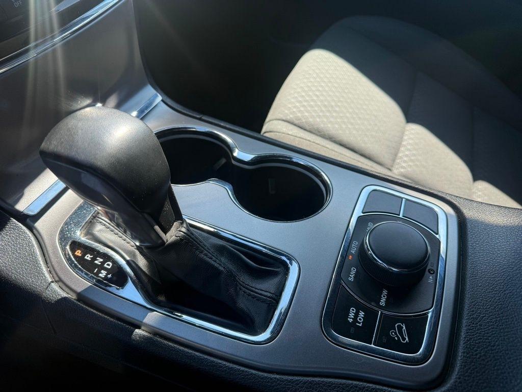 Jeep Grand Cherokee Laredo 4WD 2020