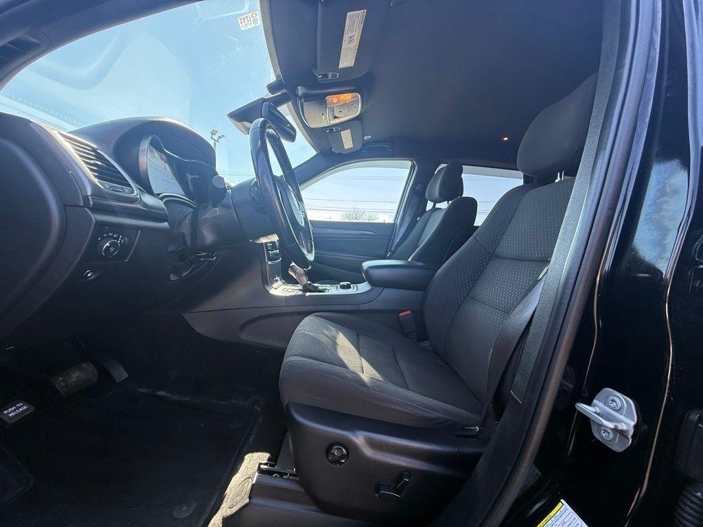 Jeep Grand Cherokee Laredo 4WD 2020