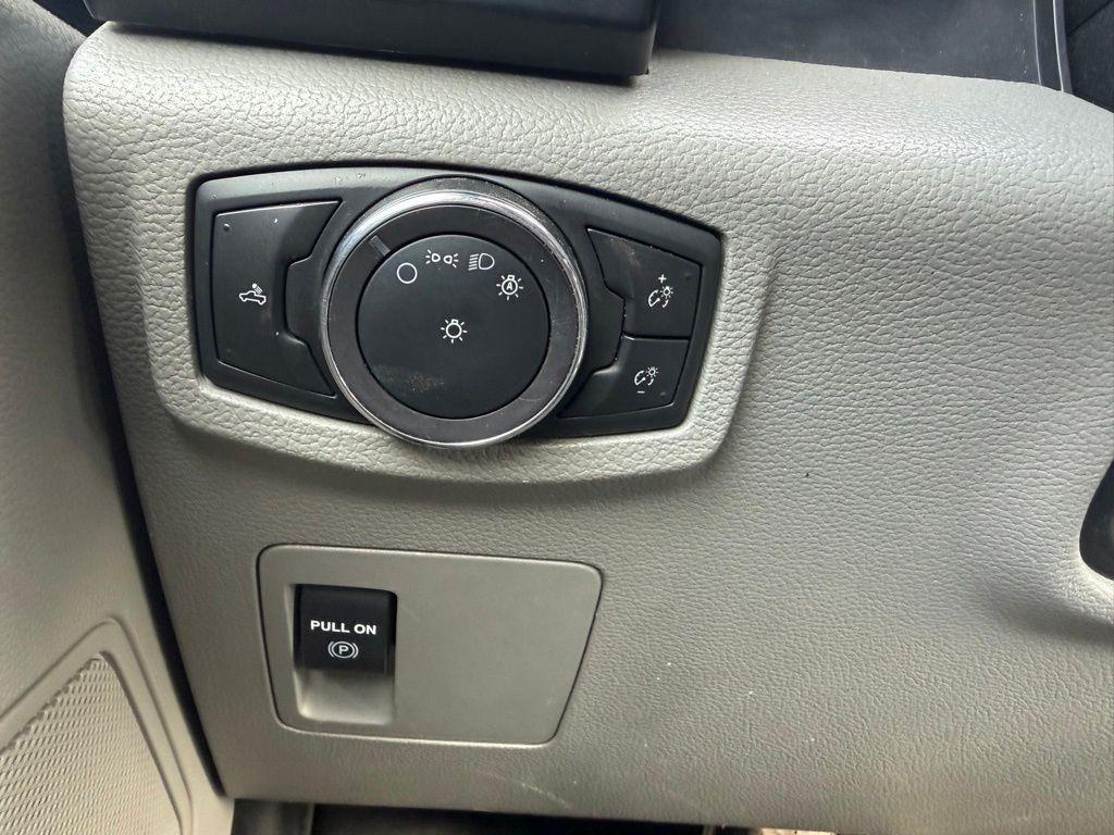 Ford F-150 XL SuperCrew 5.5-ft. Bed 4WD 2018