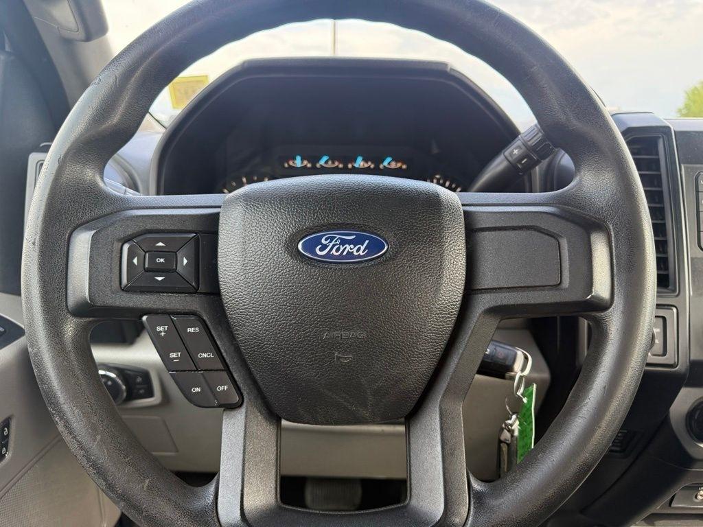 Ford F-150 XL SuperCrew 5.5-ft. Bed 4WD 2018