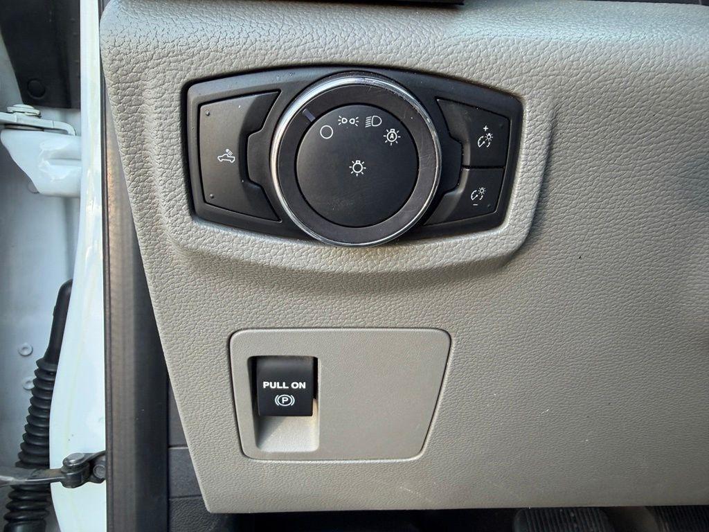 Ford F-150 XL SuperCrew 5.5-ft. Bed 4WD 2018