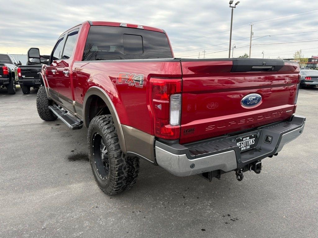 Ford F-250 SD Lariat Crew Cab 4WD 2017