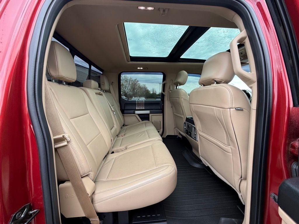 Ford F-250 SD Lariat Crew Cab 4WD 2017