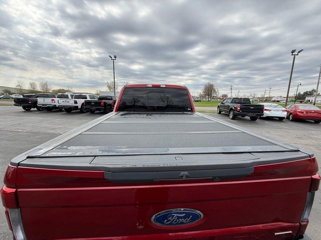 Ford F-250 SD Lariat Crew Cab 4WD 2017