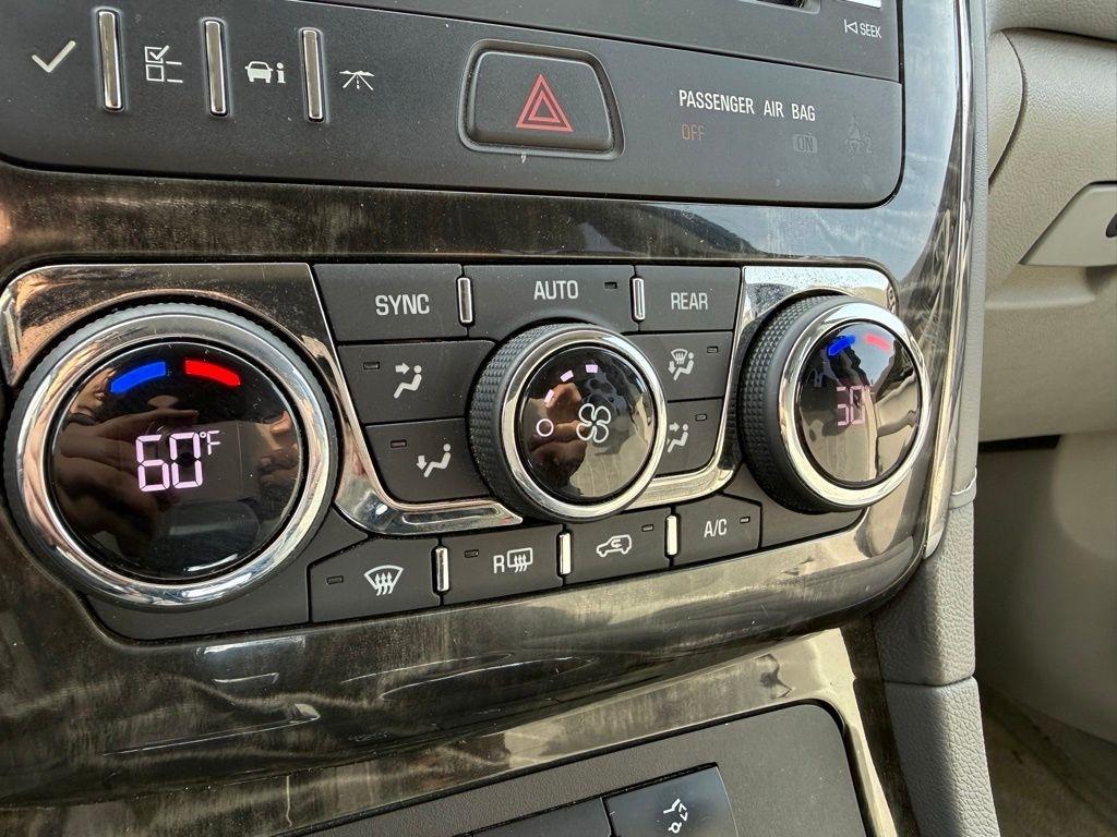 Buick Enclave Convenience FWD 2014
