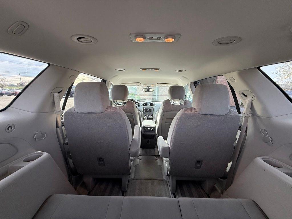 Buick Enclave Convenience FWD 2014